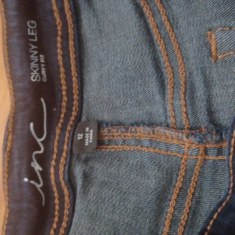 INC Skinny Leg Curvy Fit Sz. 12 Dark Blue Ankle Jeans. Rise 10".L.25" - Picture 5 of 6